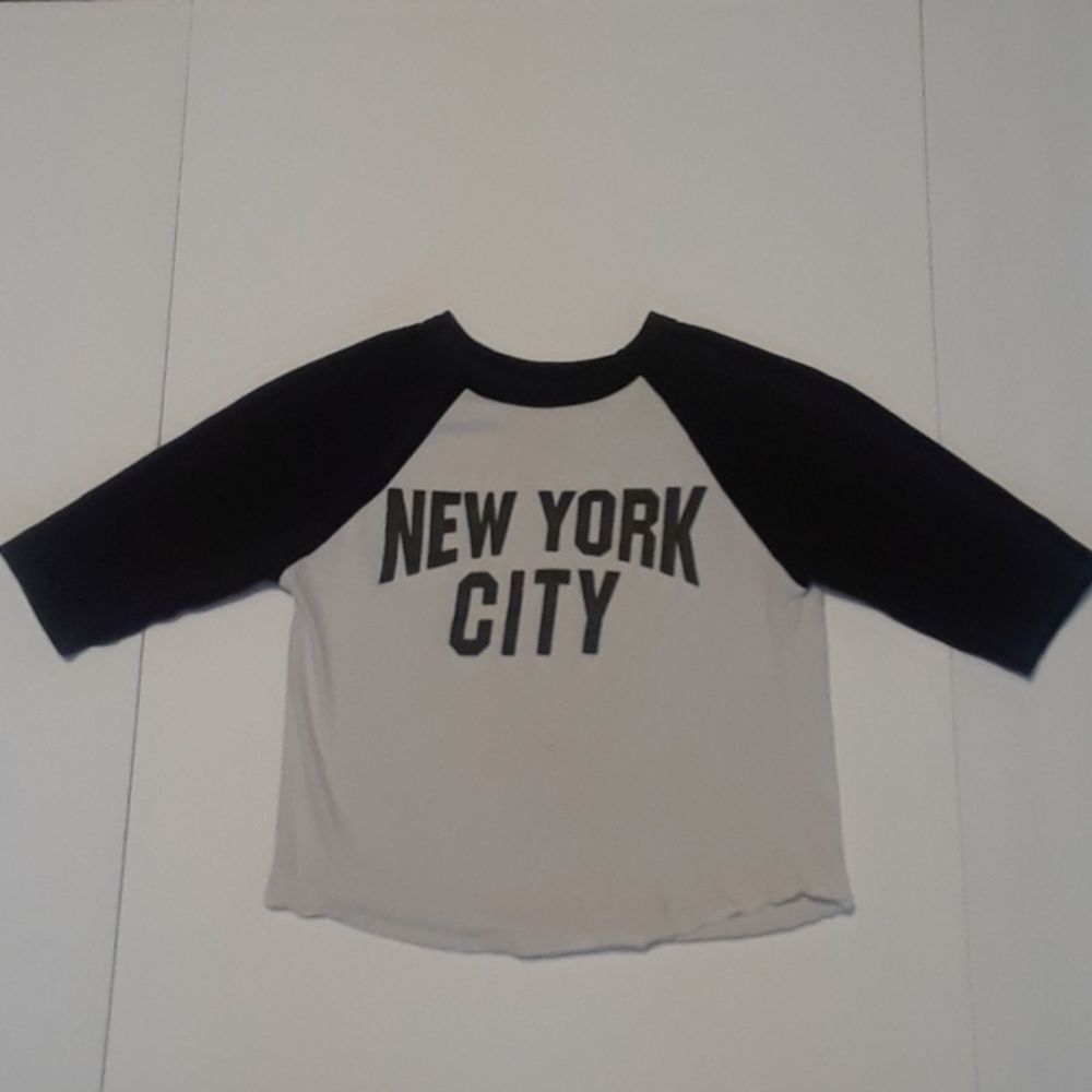 NYC  Baseball Sleeve Tee Black White Kids Small